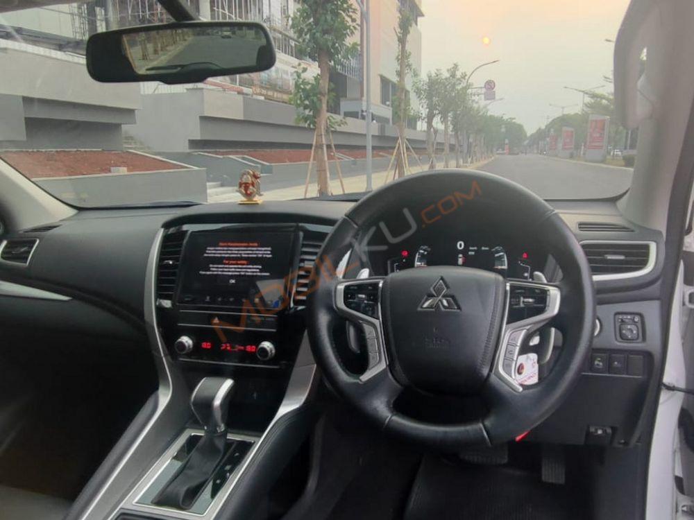 Mobil Mitsubishi Pajero Sport 2021