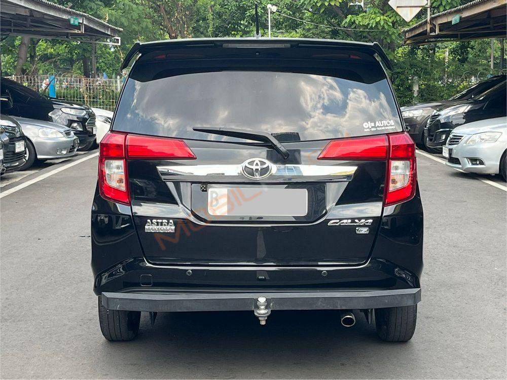 Mobil Toyota Calya 2018