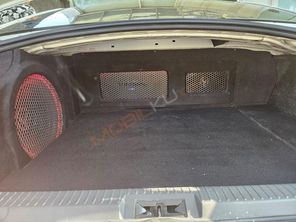 Mobil Subaru BRZ 2013