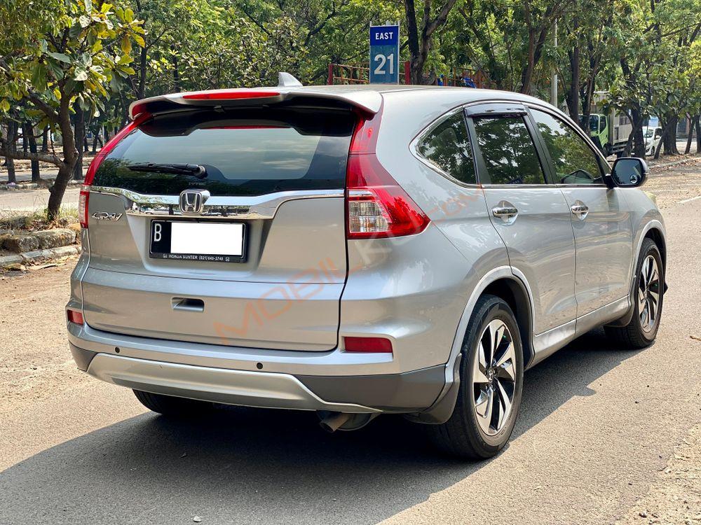 Mobil Honda CR-V 2017