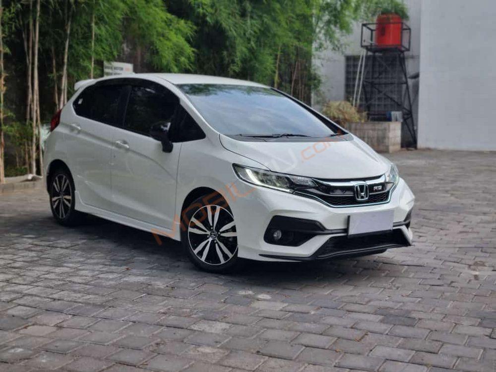 Mobil Honda Jazz 2018