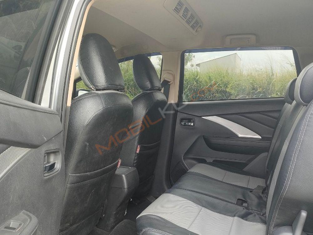 Mobil Mitsubishi Xpander 2019