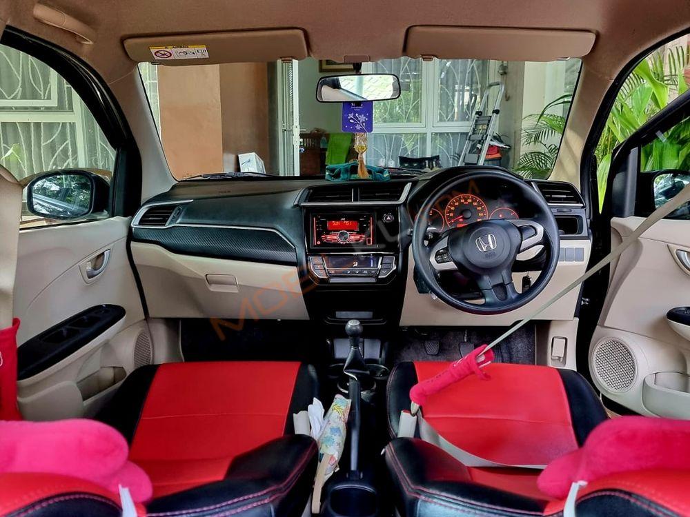 Mobil Honda Brio 2018