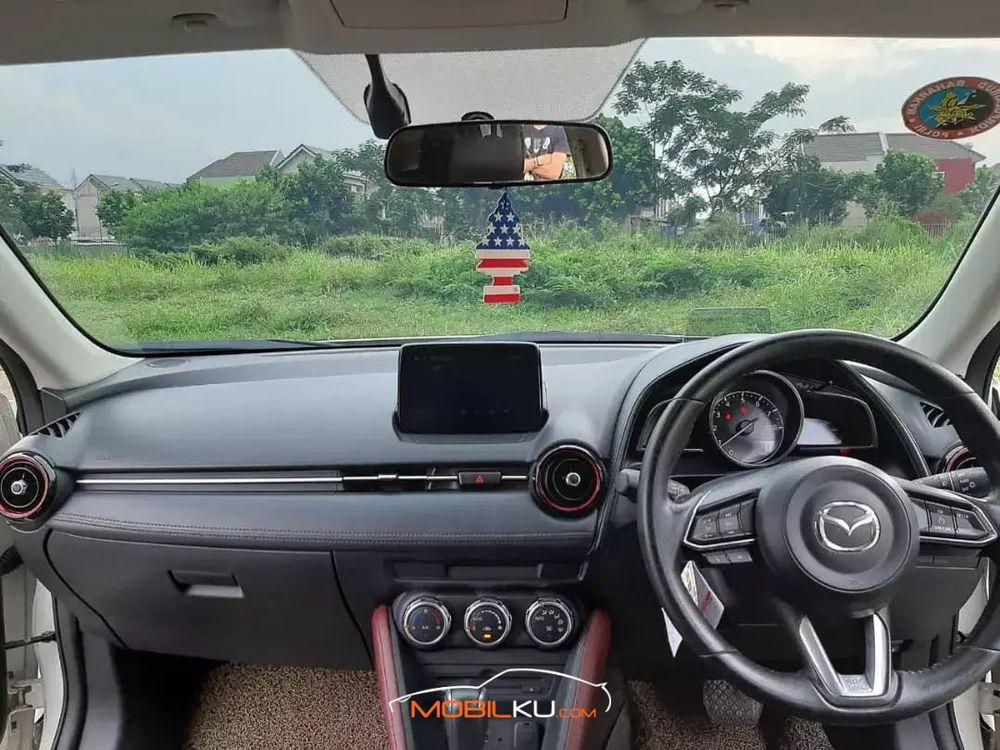 Mobil Mazda CX-3 2017
