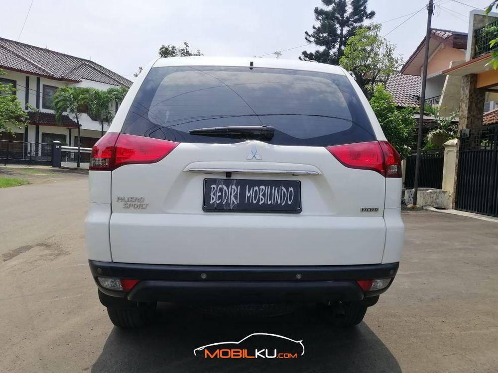 Mobil Mitsubishi Pajero Sport 2014