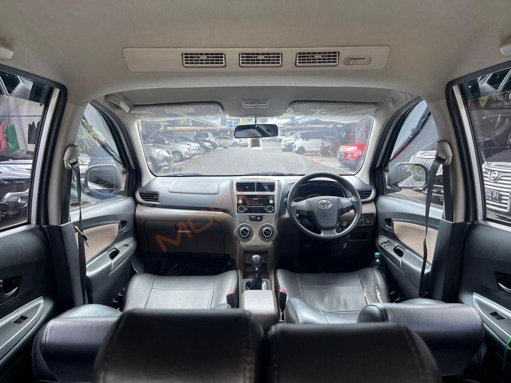 Mobil Toyota Avanza 2018