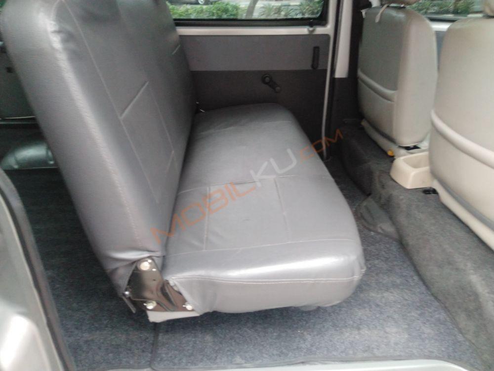 Mobil Daihatsu Gran Max 2013