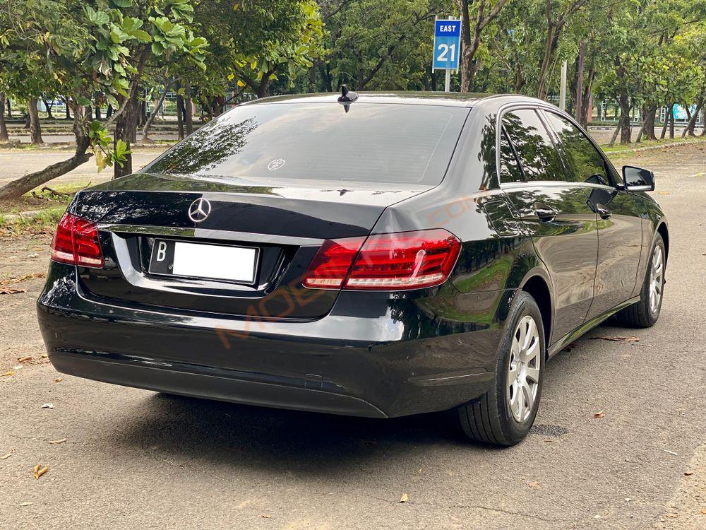 Mobil Mercedes-Benz E-Class 2016