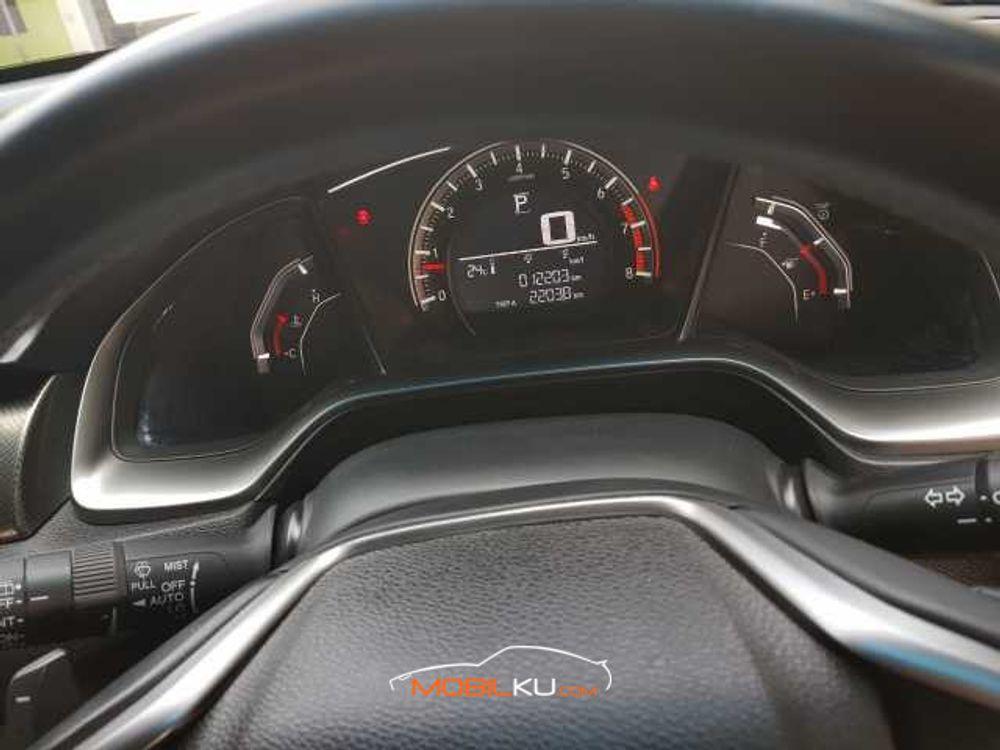 Mobil Honda Civic Sedan 2018