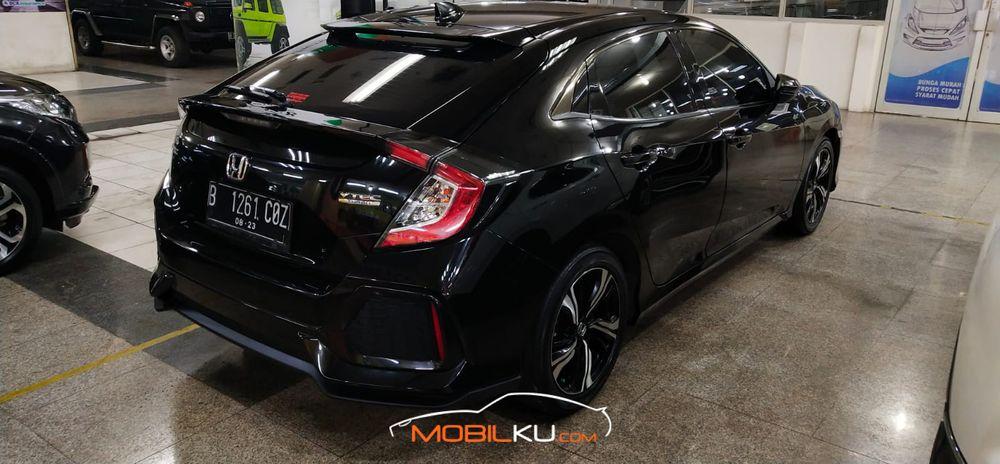 Mobil Honda Civic Sedan 2018