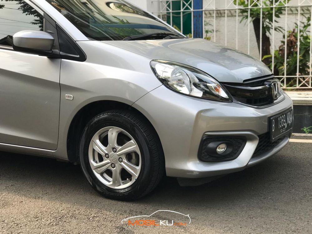 Mobil Honda Brio 2016