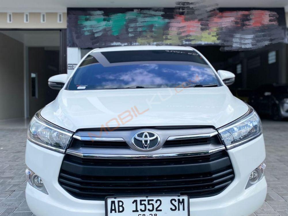 Mobil Toyota Kijang Innova 2020