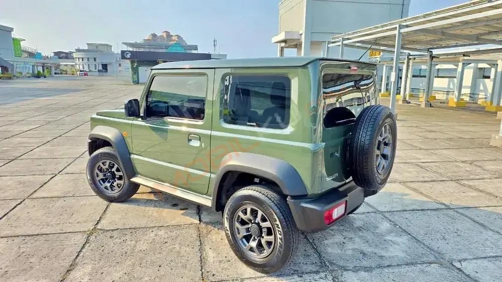 Mobil Suzuki Jimny 2020