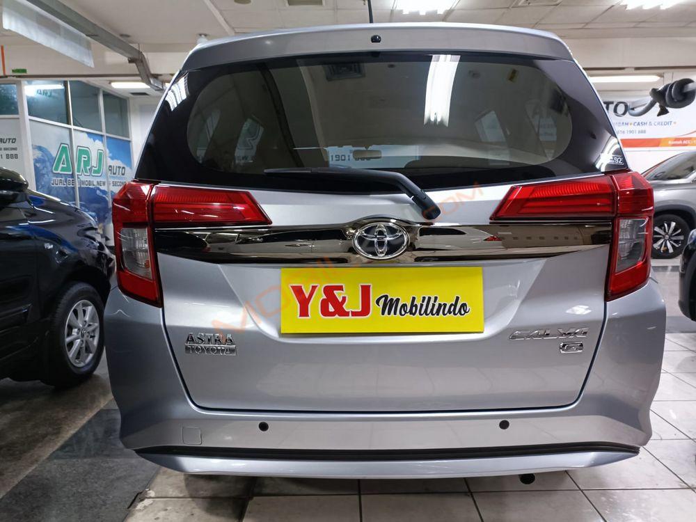 Mobil Toyota Calya 2022