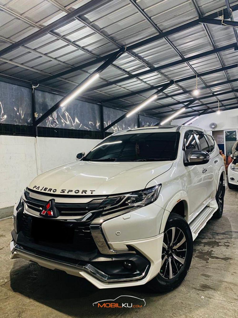 Mobil Mitsubishi Pajero Sport 2017