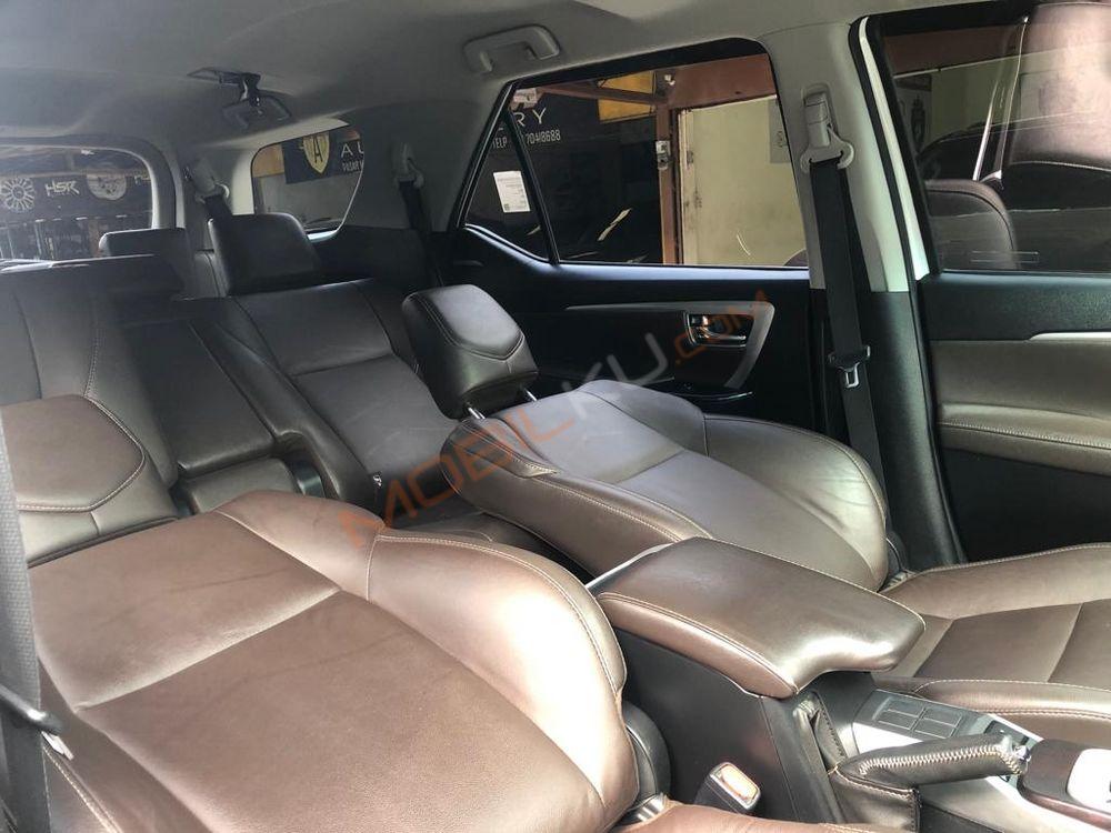 Mobil Toyota Fortuner 2019