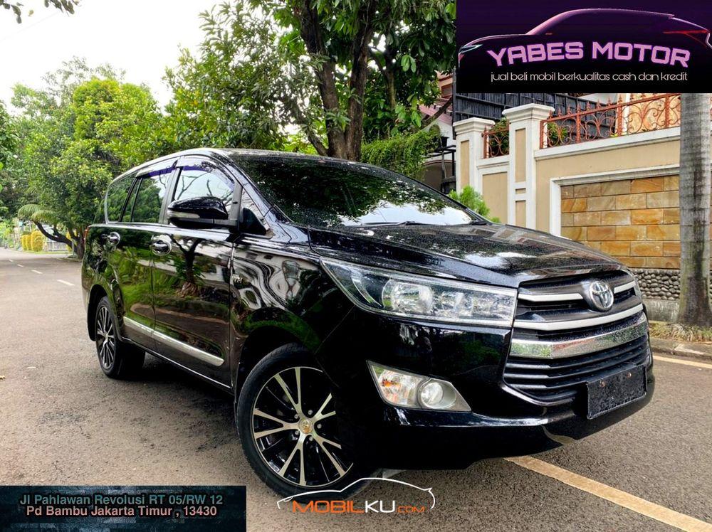 Mobil Toyota Kijang Innova 2016