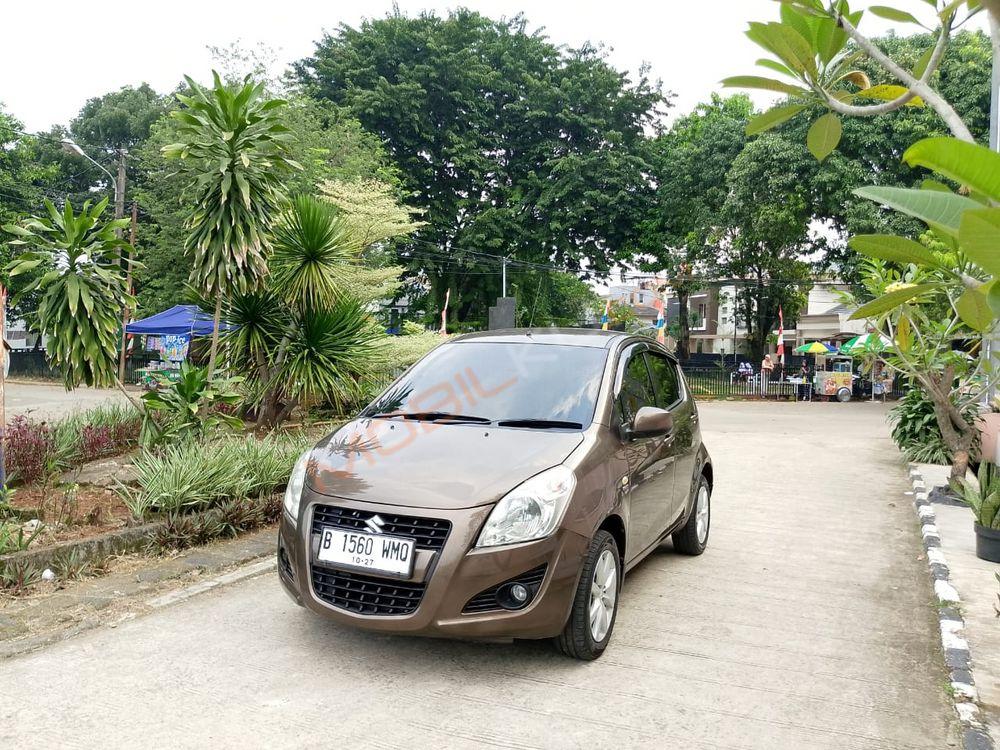 Mobil Suzuki Splash 2014