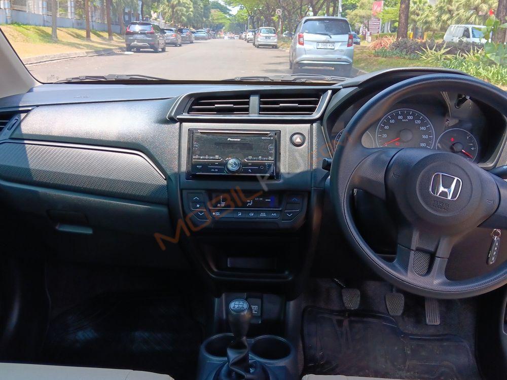 Mobil Honda Brio 2020