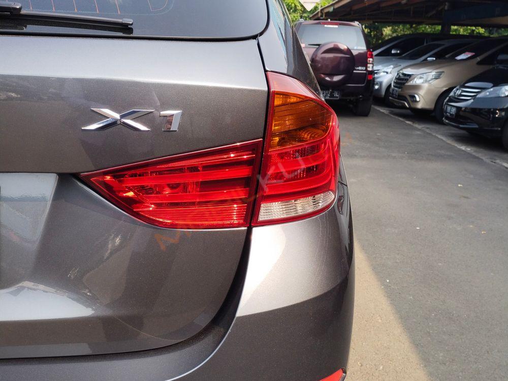 Mobil BMW X1 2015