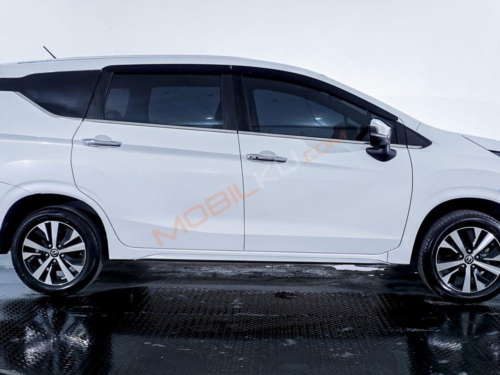 Mobil Nissan Livina 2019