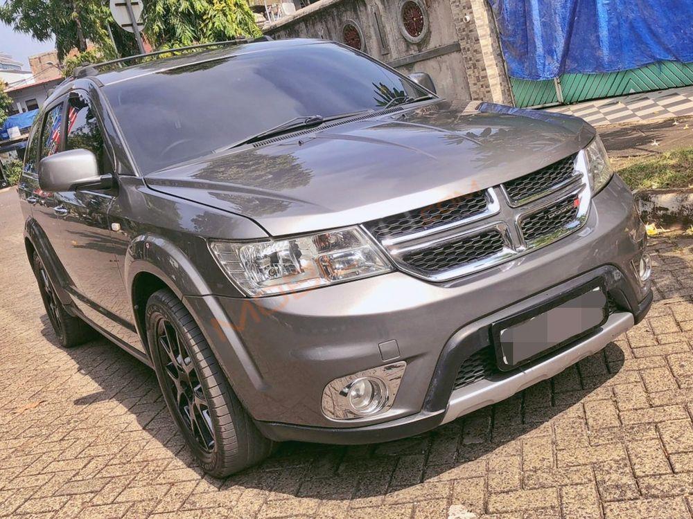 Mobil Dodge Journey 2013