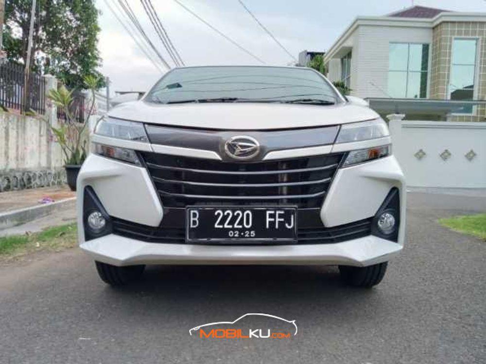 Mobil Daihatsu Xenia 2019