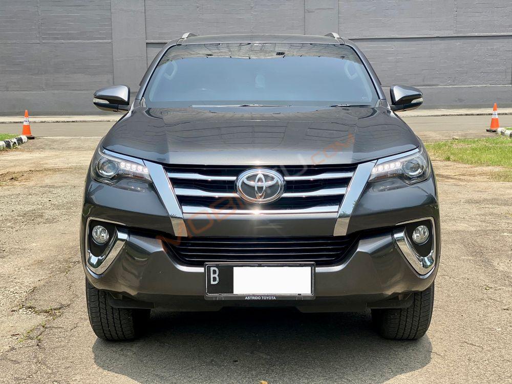 Mobil Toyota Fortuner 2017
