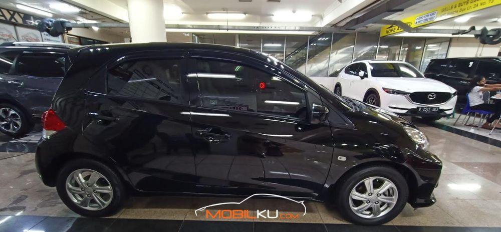 Mobil Honda Brio 2017