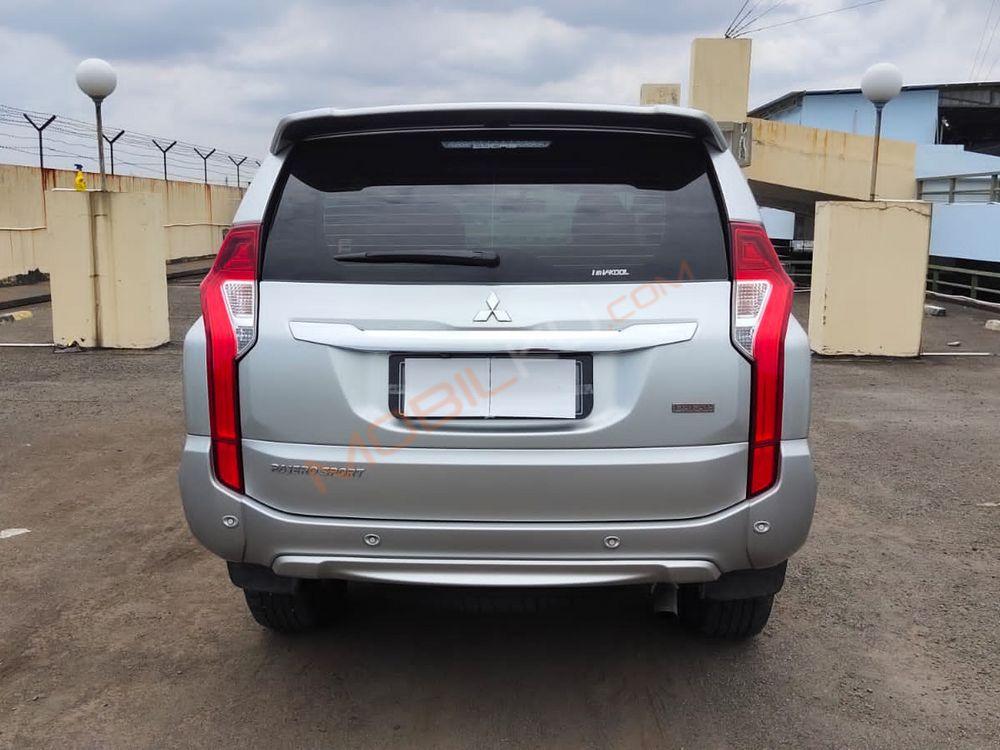 Mobil Mitsubishi Pajero Sport 2019