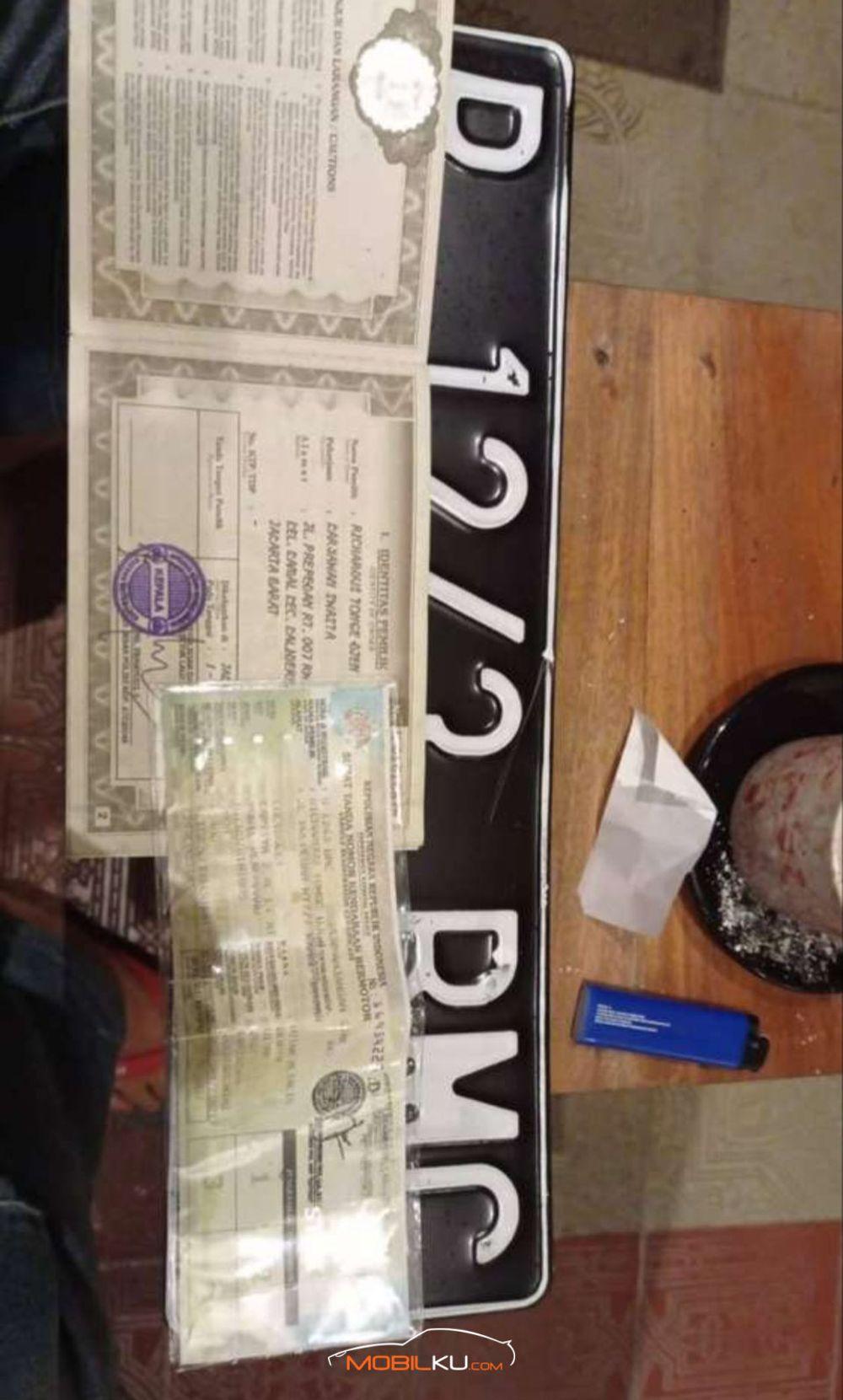 Mobil Chevrolet Captiva 2008