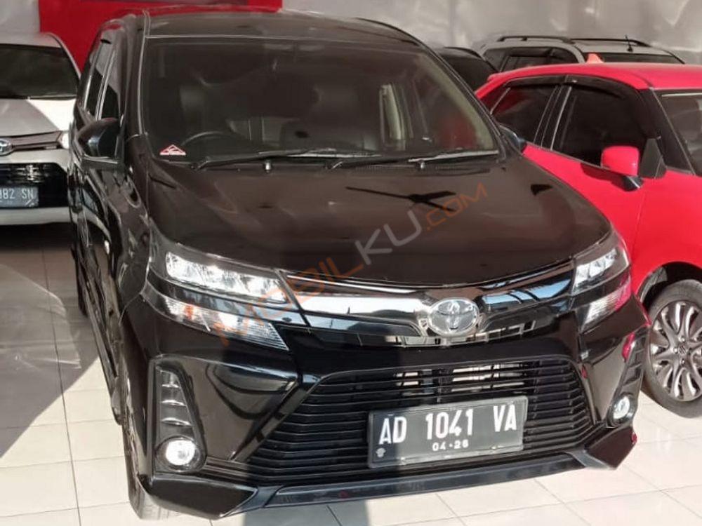 Mobil Toyota Avanza 2021