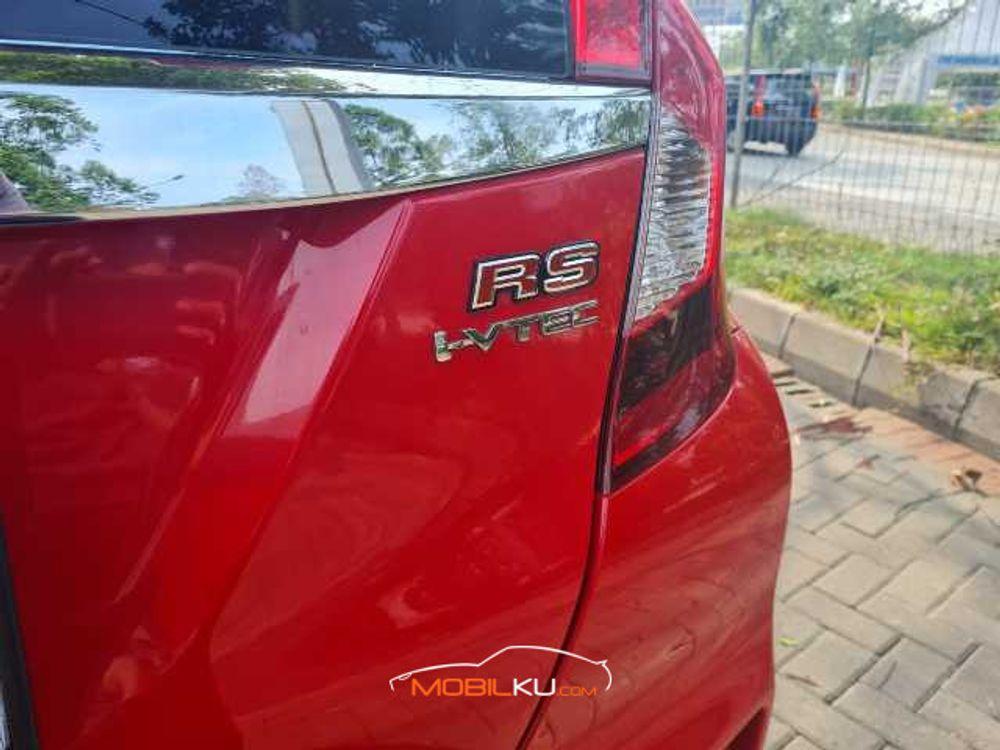 Mobil Honda Jazz 2019