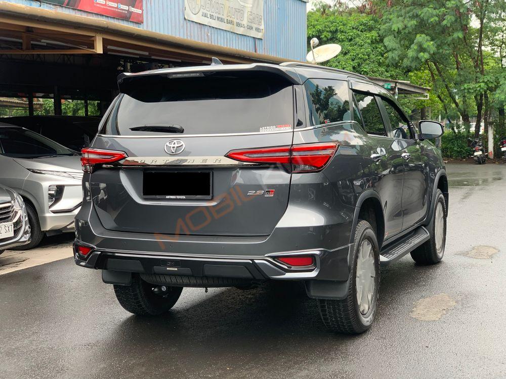 Mobil Toyota Fortuner 2023