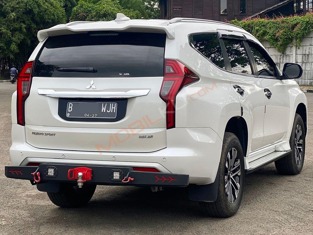 Mobil Mitsubishi Pajero Sport 2022