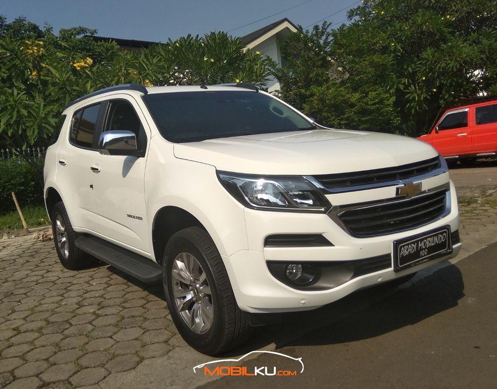 Mobil Chevrolet Trailblazer 2017