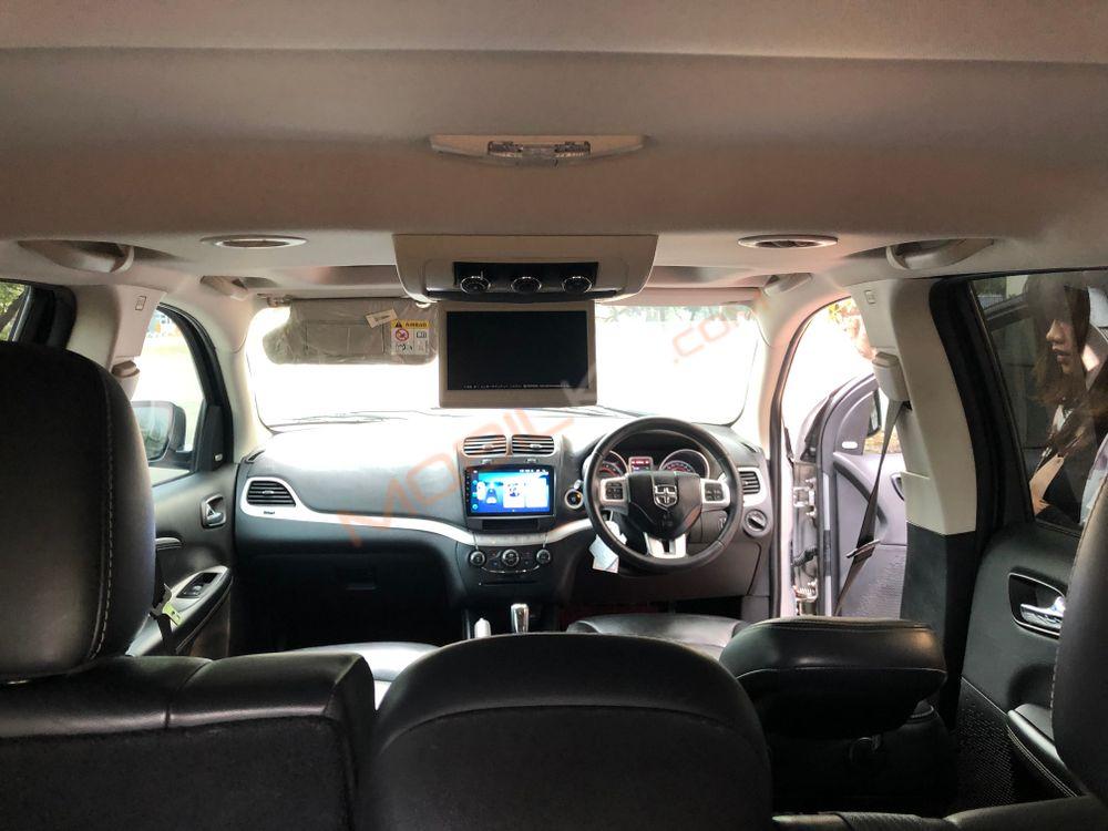 Mobil Dodge Journey 2014