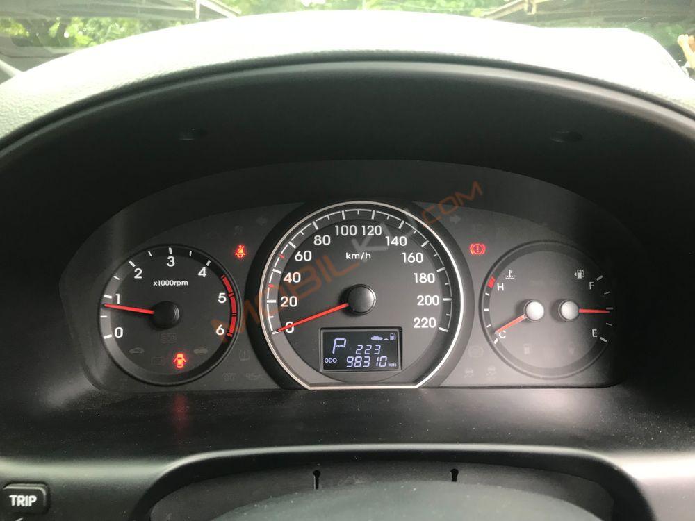 Mobil Hyundai H-1 2018