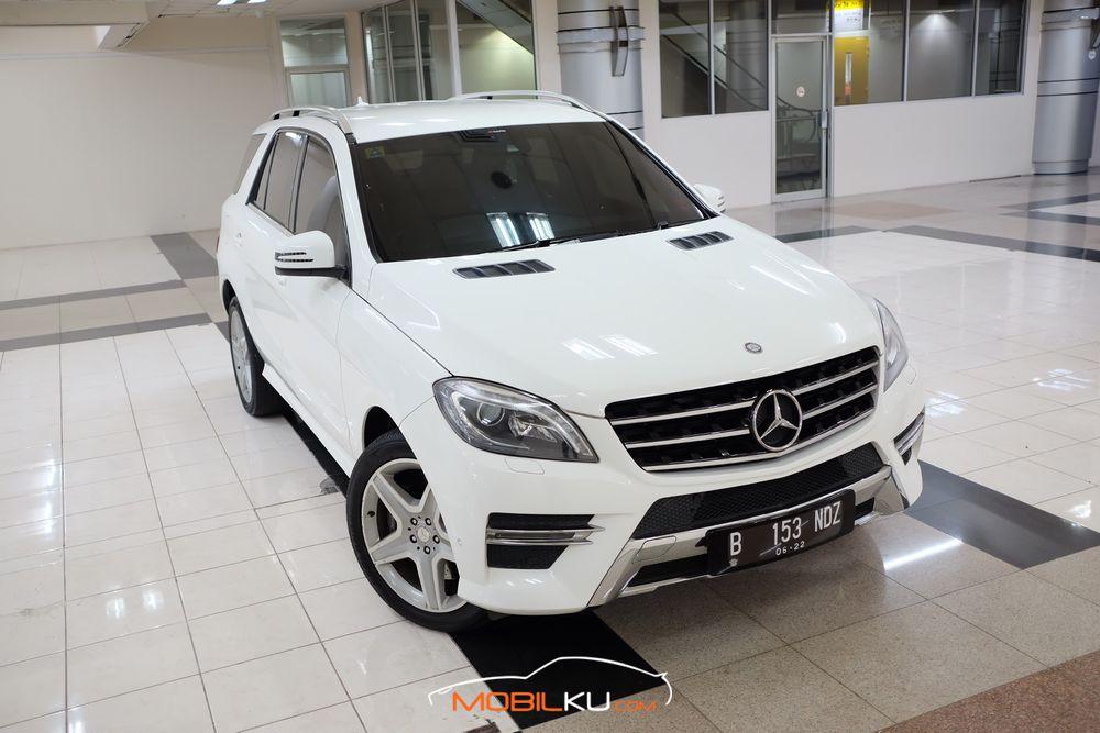 Mobil Mercedes-Benz ML 2015