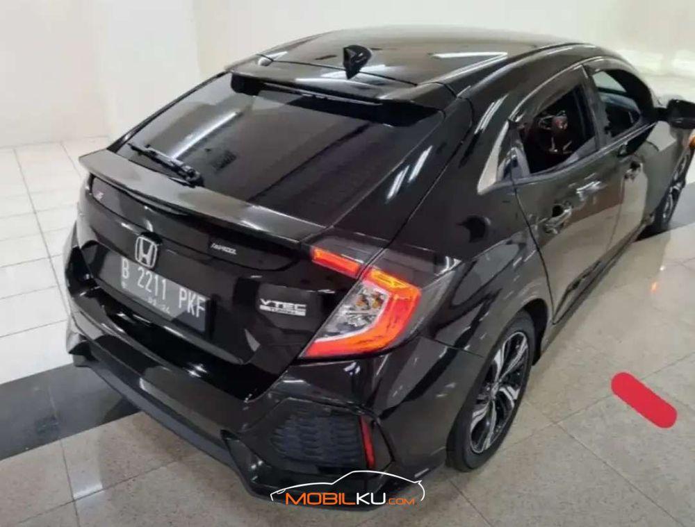 Mobil Honda Civic Sedan 2019