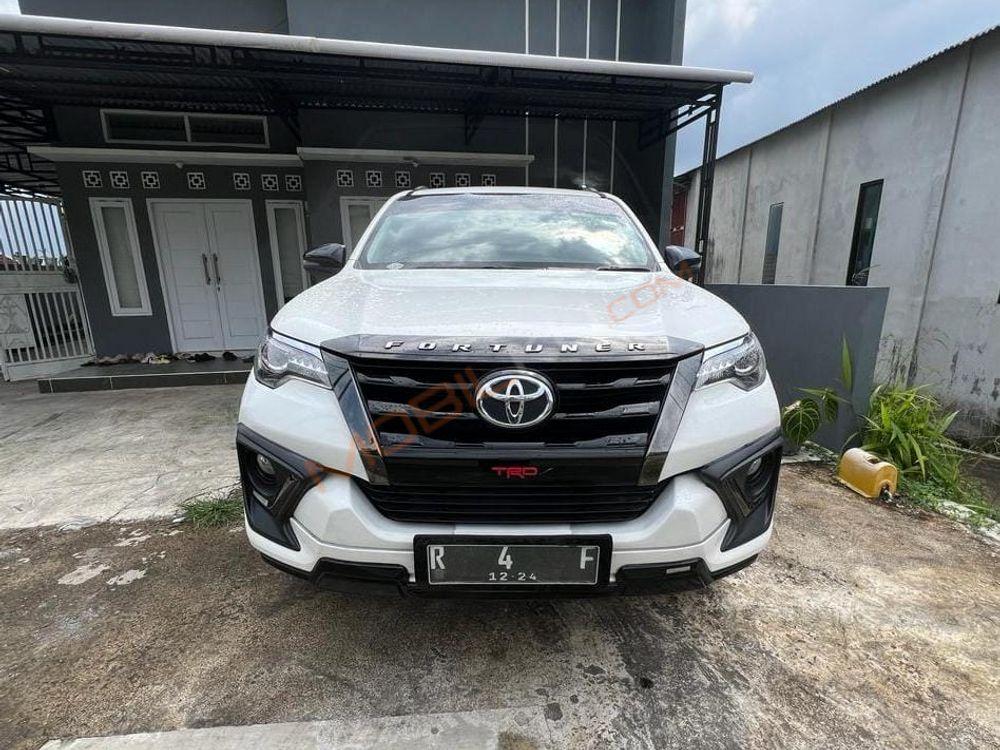 Mobil Toyota Fortuner 2019