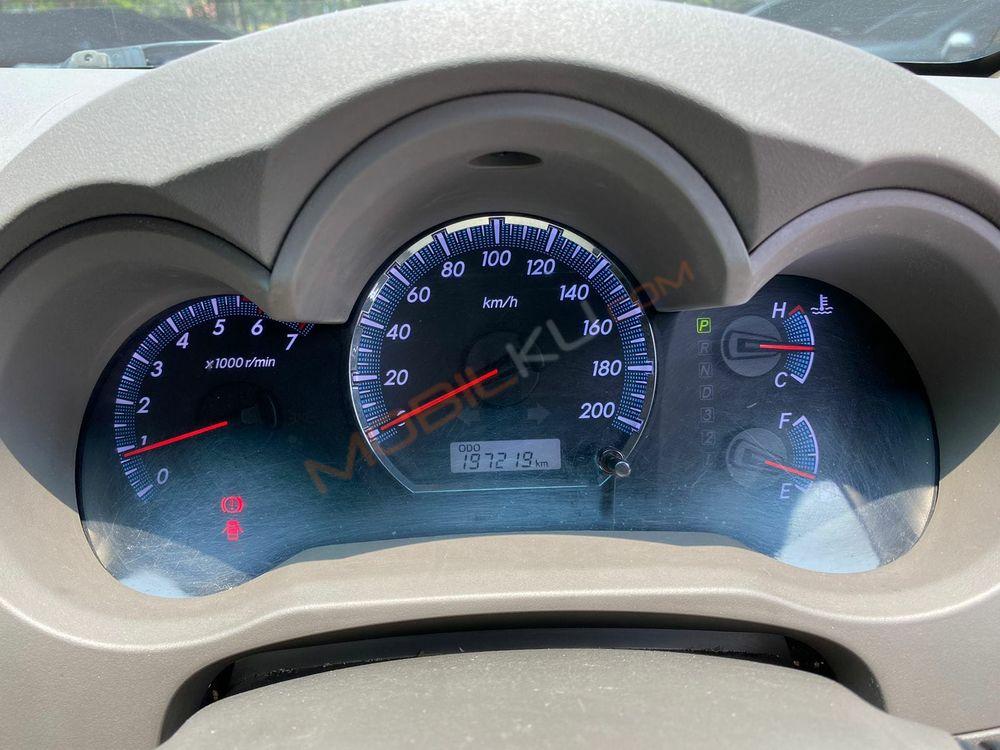 Mobil Toyota Fortuner 2012