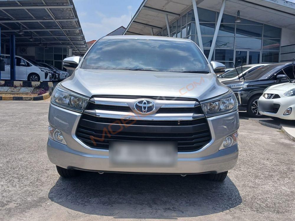 Mobil Toyota Kijang Innova 2018