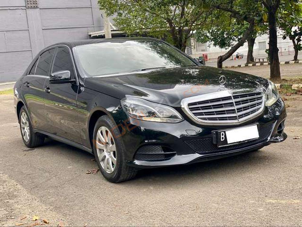 Mobil Mercedes-Benz E-Class 2016