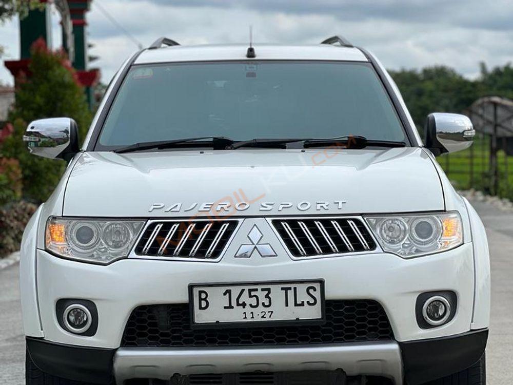 Mobil Mitsubishi Pajero Sport 2012
