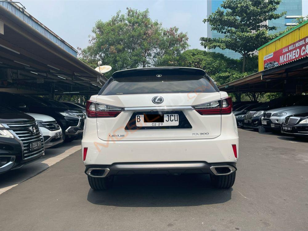 Mobil Lexus RX 2018