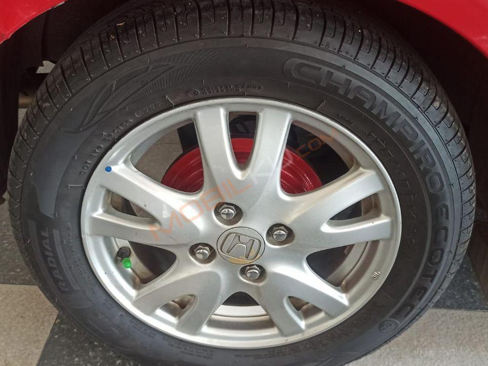 Mobil Honda Brio 2014