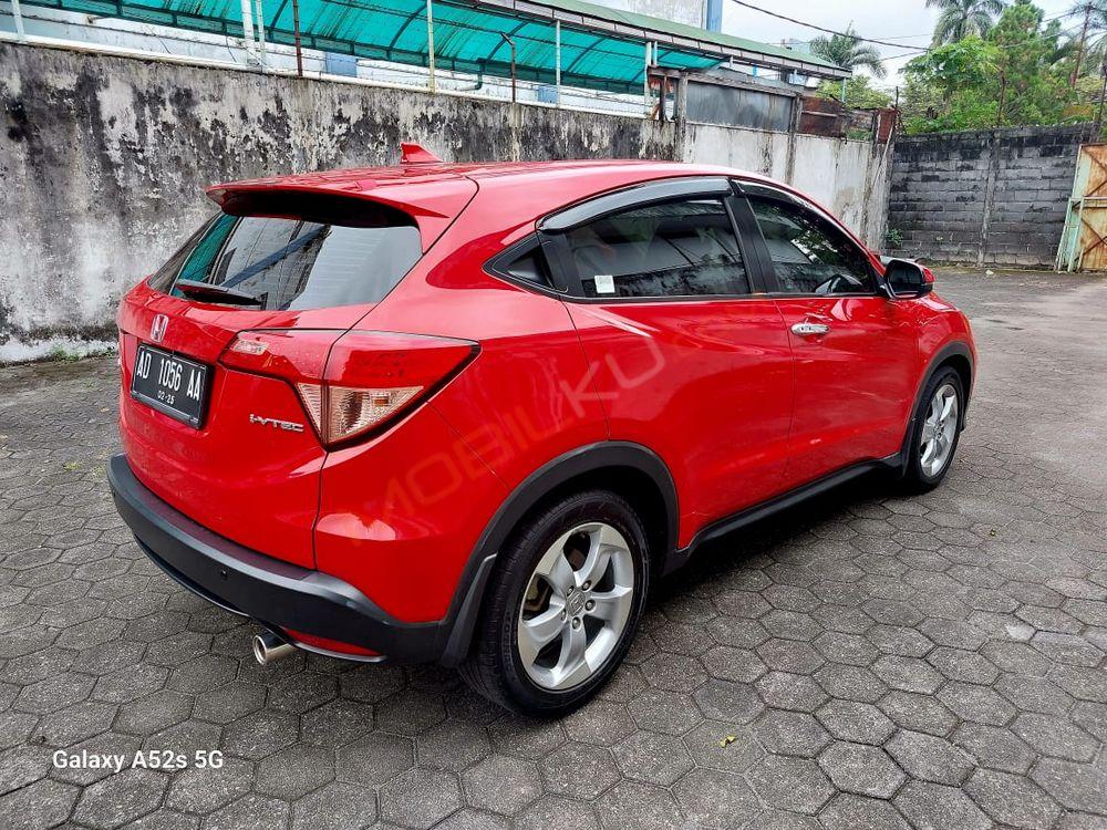 Mobil Honda HR-V 2015