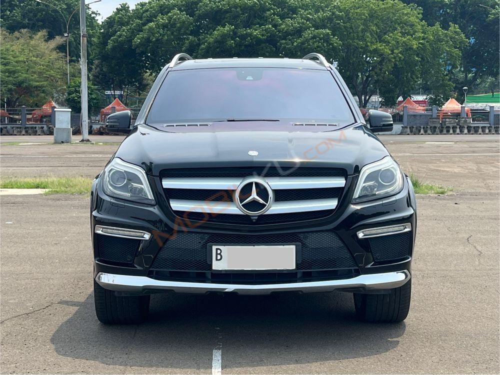 Mobil Mercedes-Benz GL 2014