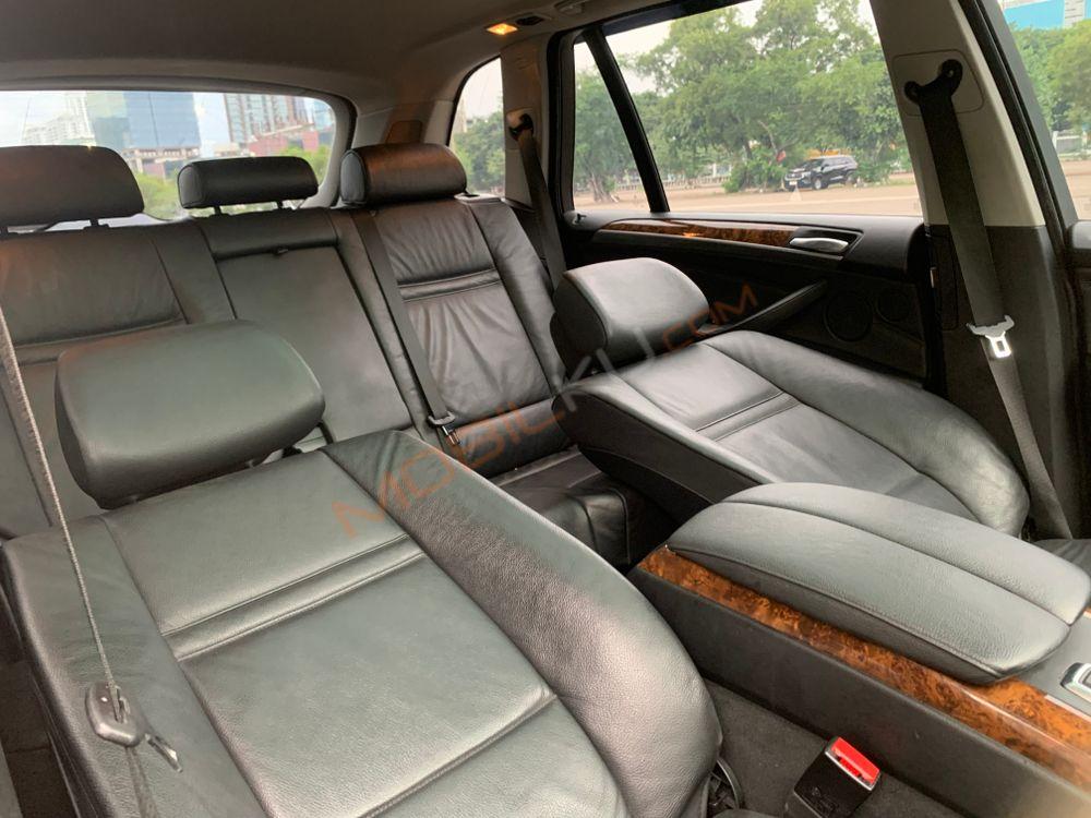 Mobil BMW X5 2008